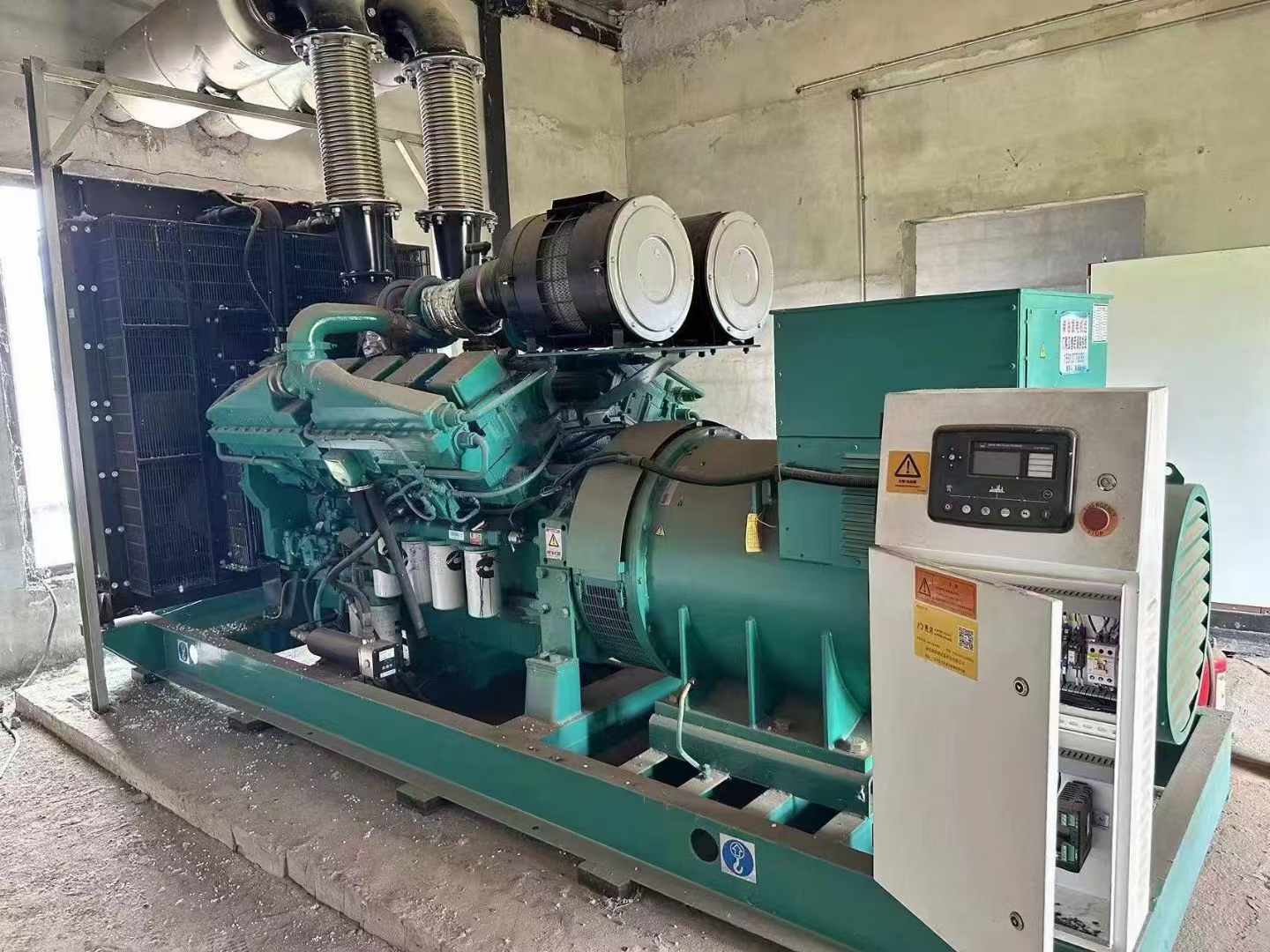 肇东无功补偿装置的性能评估需要考虑哪些因素？