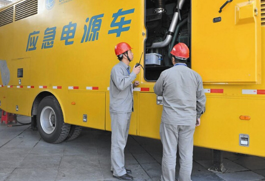 肇东如何清理被灰尘覆盖的机油散热器？